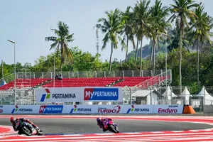 2024年MotoGPインドネシアGP: マルティンがポールポジション獲得、中上が18番手