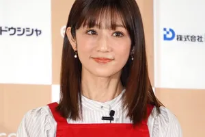 小倉優子、ディズニーランドで家族と平日奮闘！スプラッシュマウンテン5回も乗る