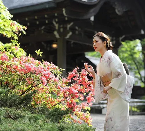 Inside a Japanese Home: Exploring the Perfect Blend of Tradition and Modernity