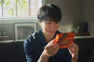 「カレ・ド・ショコラ」新TVCM：桜井翔が香りと味に陶酔, メイキング映像公開