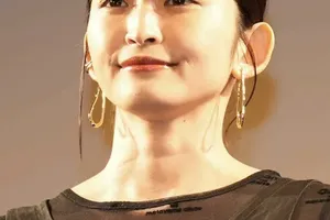 朝ドラ「虎に翼」岡本玲、ピンクヘア＆網タイツでビジュアル激変！「誰か分からなかった」