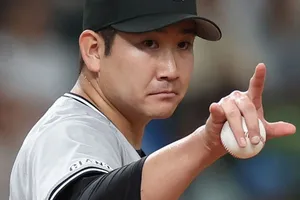 巨人・菅野智之のメジャー挑戦と岡本和真の行方：2大スターの同時流出は可能か？