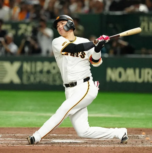 巨人・坂本勇人　初のCSベンチスタメンも9回代打で空振り三振　打率.125に