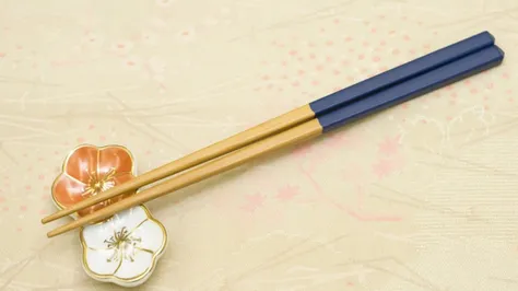 The Intricate Role of Chopsticks in Japanese Culture: A Symbol of Tradition and Spirituality