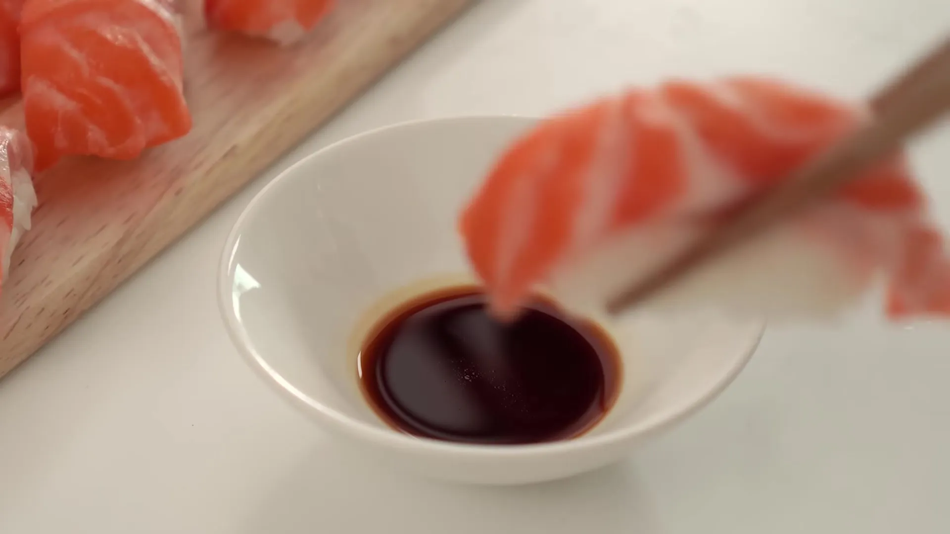 The Art of Crafting the Perfect Salmon Nigiri: A Step-by-Step Guide