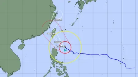 八重山地方に接近する台風21号　高波や暴風に警戒を