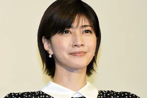 内田有紀、48歳の不老の美貌とパートナーとの関係を語る