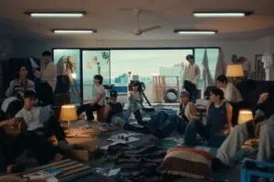 SEVENTEEN、新アルバム『SPILL THE FEELS』で赤いバラと共に愛を歌う「LOVE, MONEY, FAME」MV公開