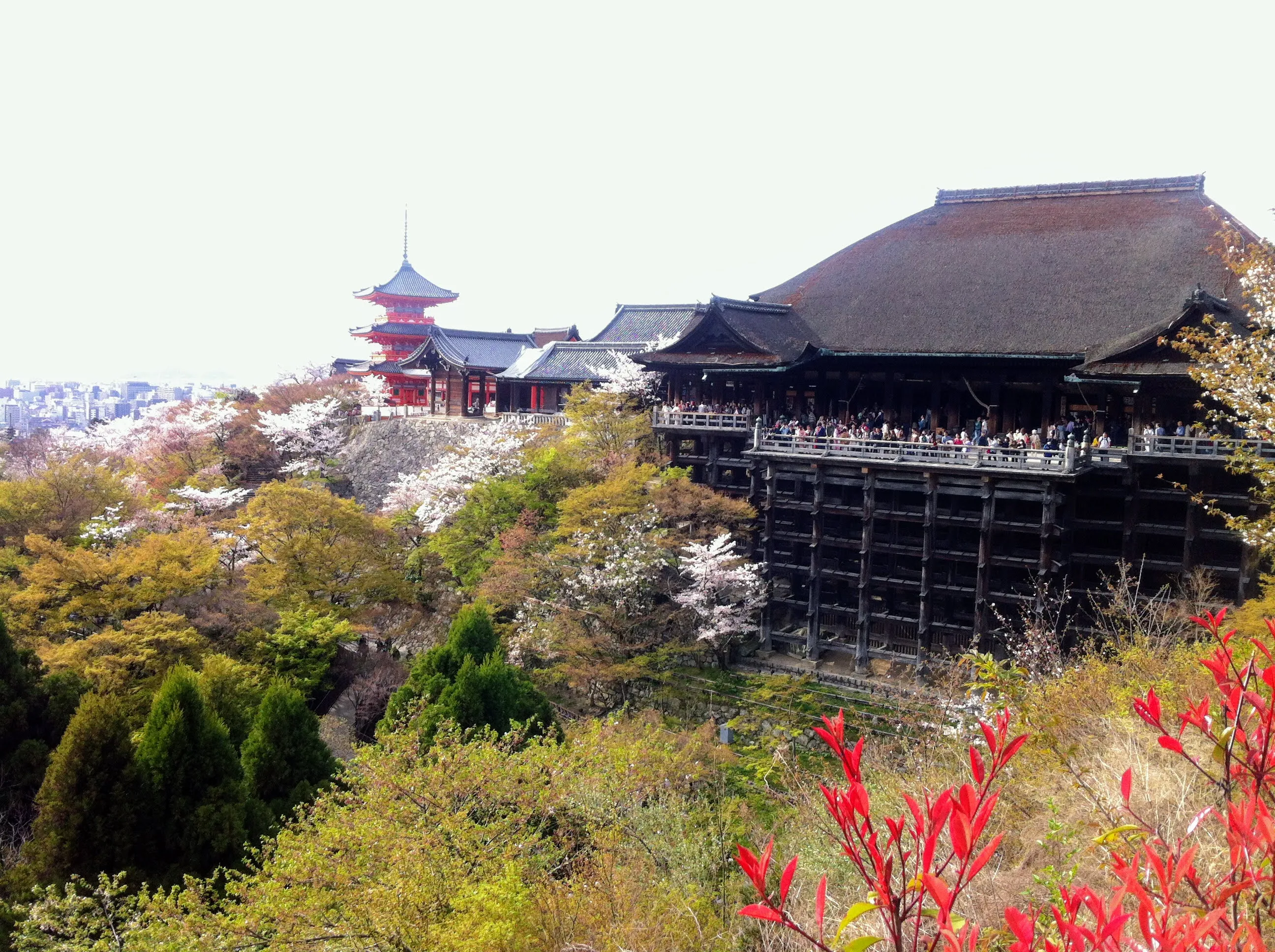 Exploring Kiyomizu-dera Temple