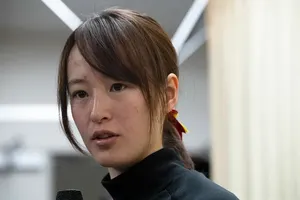 藤田菜七子騎手、スマートフォン不適切使用で引退　競馬界の管理問題浮き彫りに