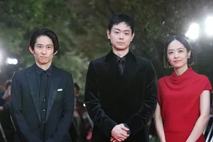 東京国際映画祭レッドカーペットに登場した菅田将暉、井上真央、三宅健、岸善幸監督！映画『サンセット・サンライズ』の魅力に迫る