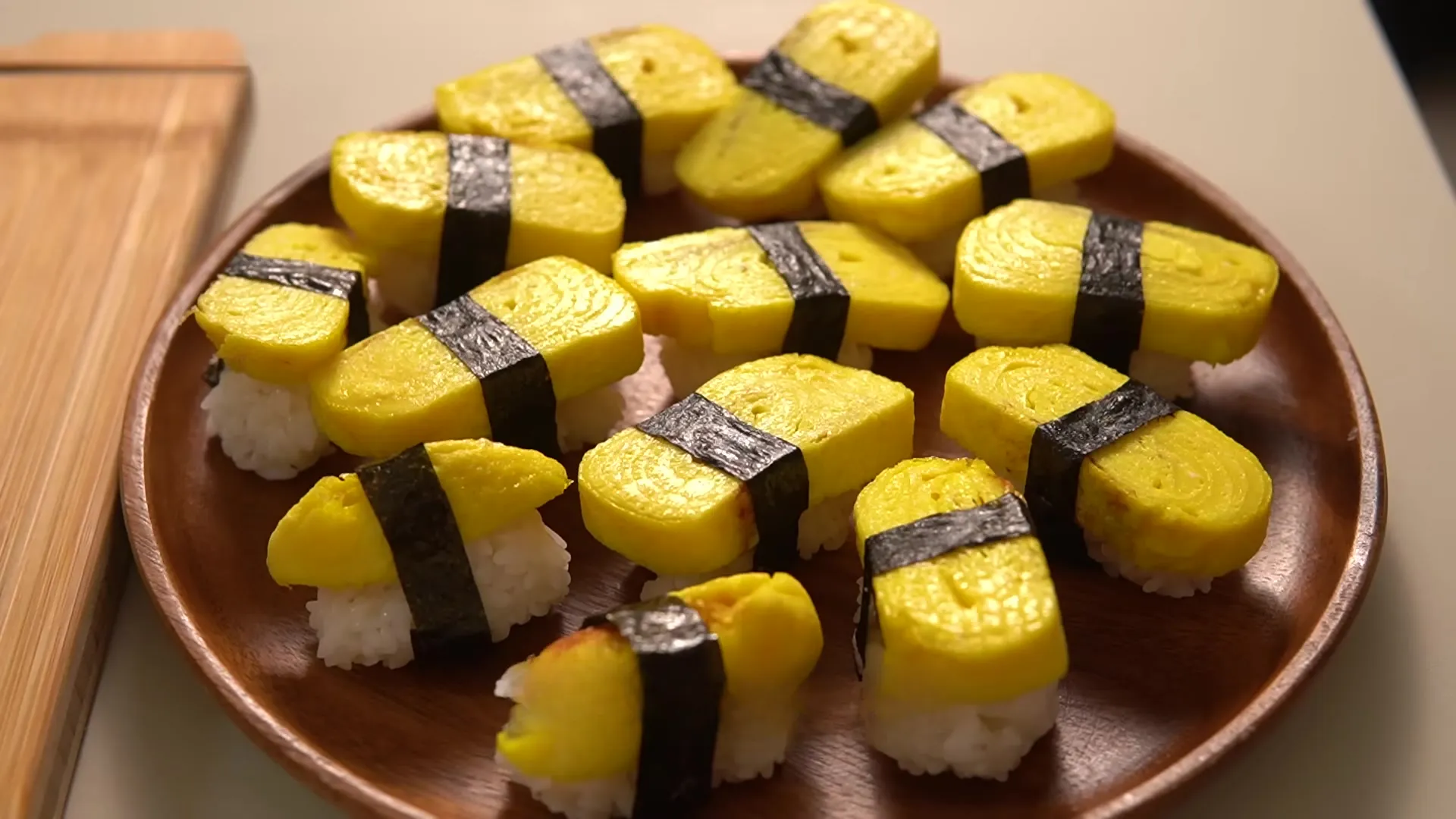 The Art of Crafting the Inside-Out Sandwich Gimbap: A Fusion Delight for Your Palate