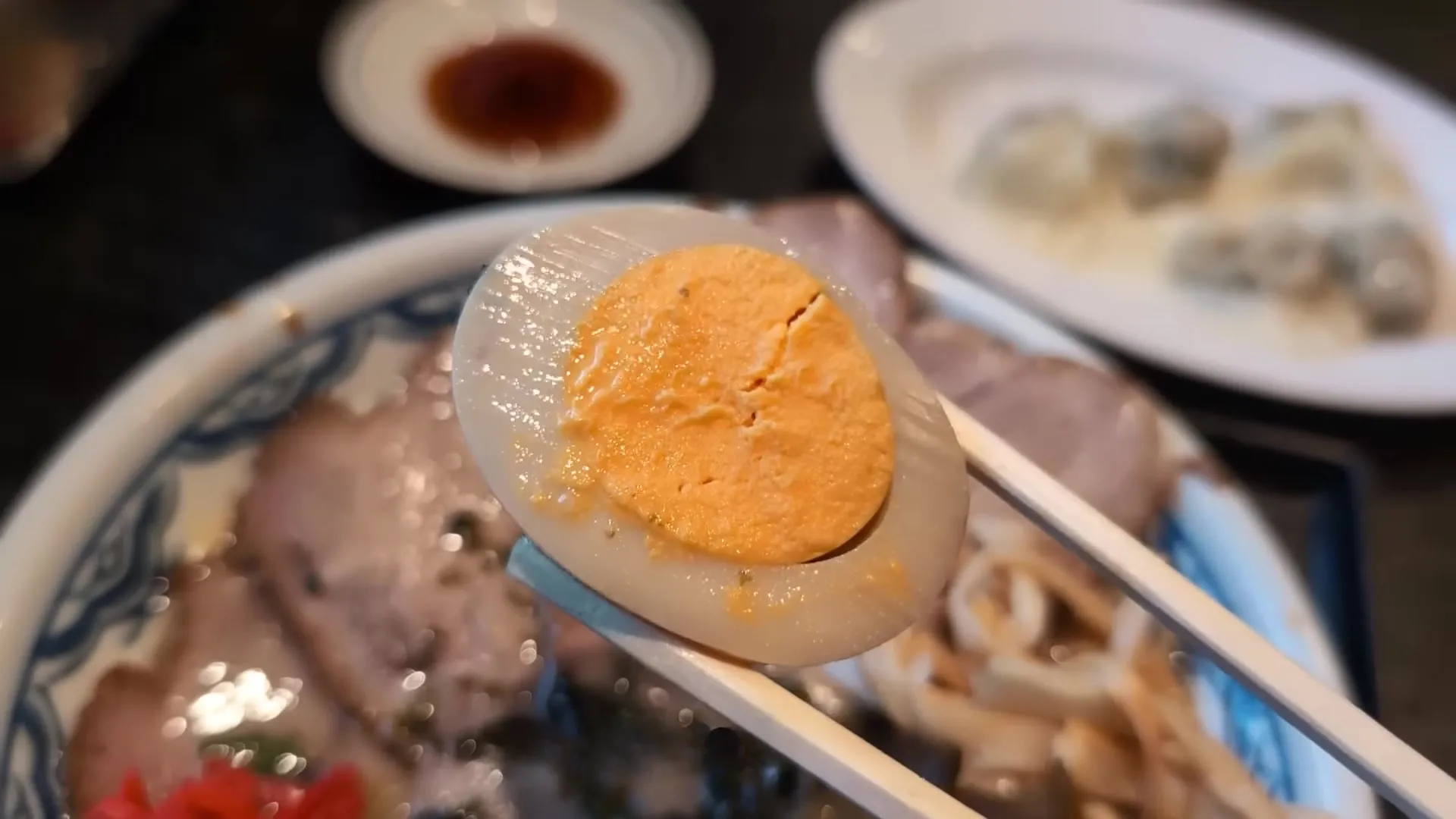 Hakata Menbo Aka Noren: Authentic Tonkotsu Ramen Since 1946