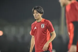 「中村敬斗、リーグアン公式得点ランキングでデンベレと並ぶ！日本のファン胸熱の声」