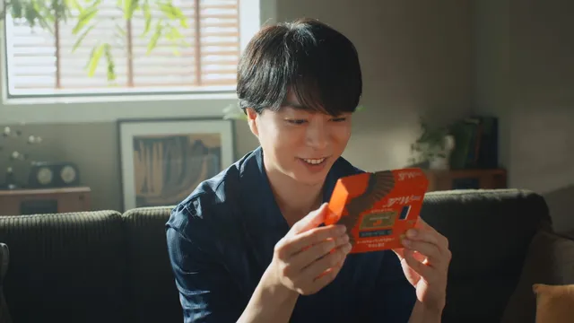 「カレ・ド・ショコラ」新TVCM：桜井翔が香りと味に陶酔, メイキング映像公開