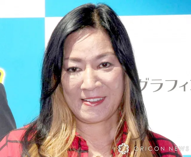 ジャガー横田の長男・大維志、ラム会長のプロレスメイクで大変身！浅草を楽しむ姿が話題