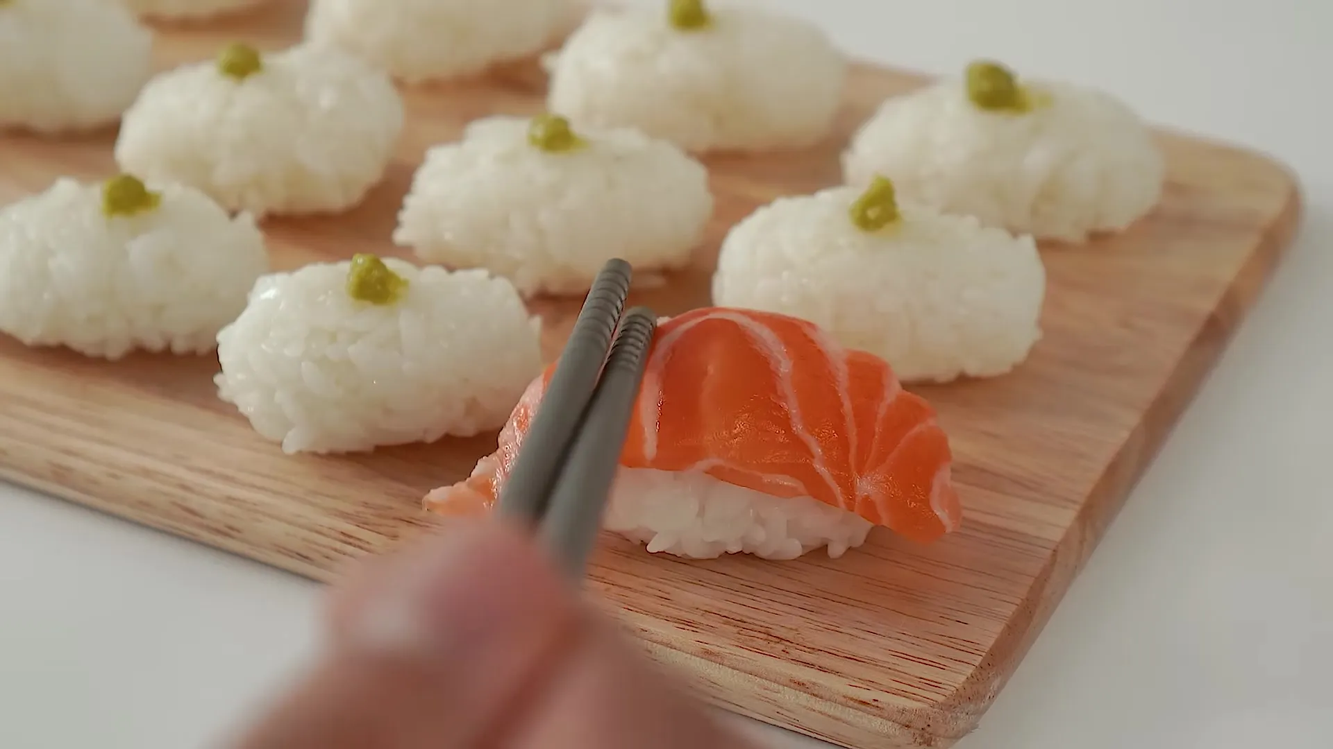 Assembly: Crafting the Perfect Nigiri