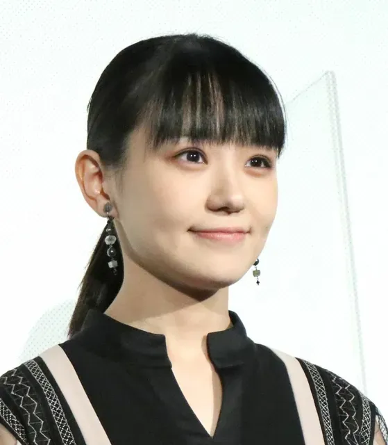 女優奈緒、上京初日の大雪と驚きの出会いが語る困難と人間の温かさ