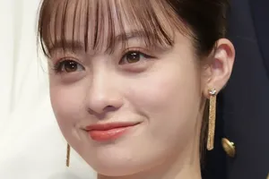 橋本環奈、3年連続『紅白』司会…『おむすび』撮影中でも特別扱い