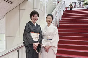 女優・寺島しのぶ、母・富司純子とのショットと伝統を大切にする家族の絆をInstagramで公開