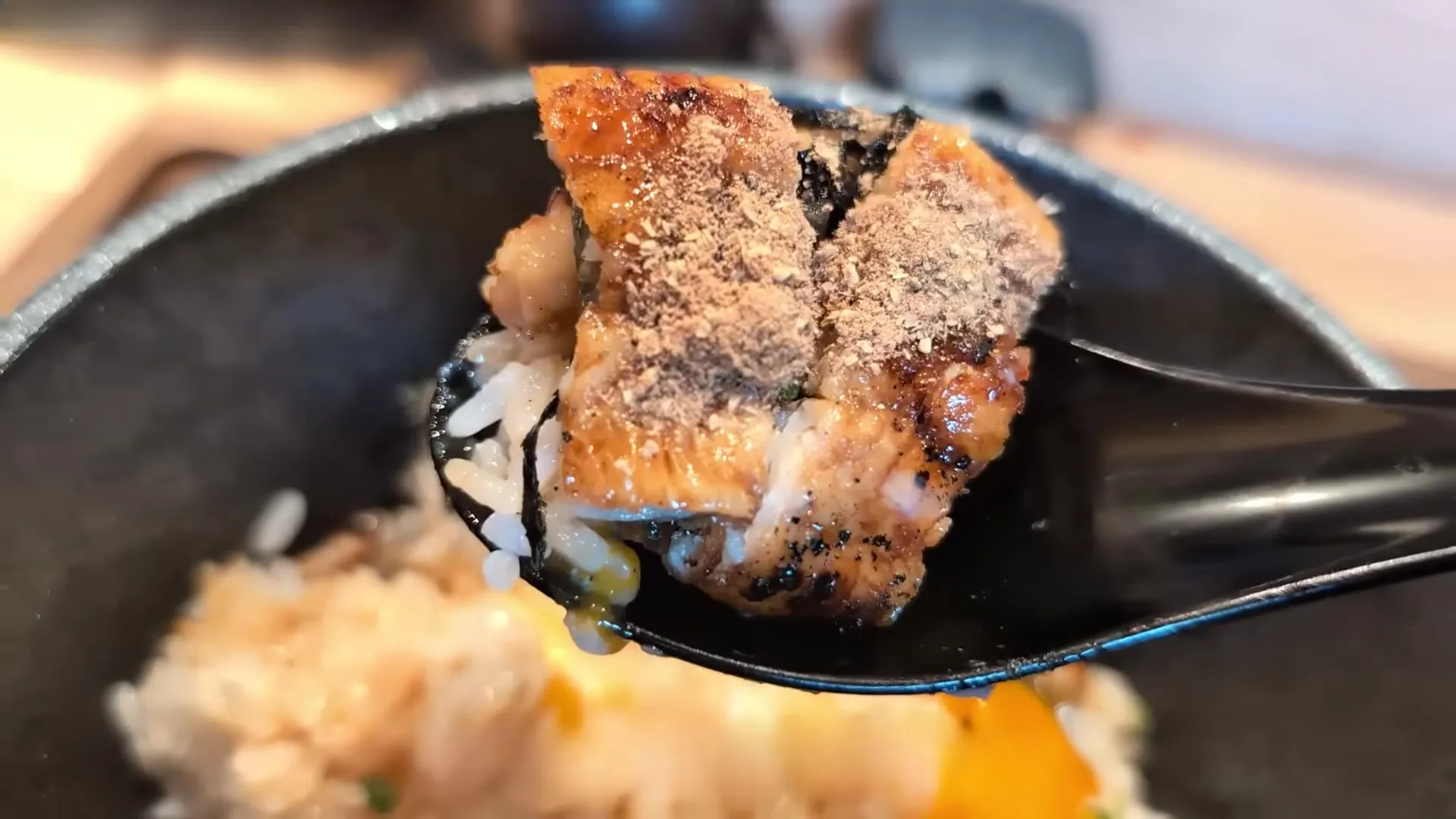 Wood-Grilled Unagi Ginza Onodera Main Branch: Michelin-Starred Eel for a Bargain